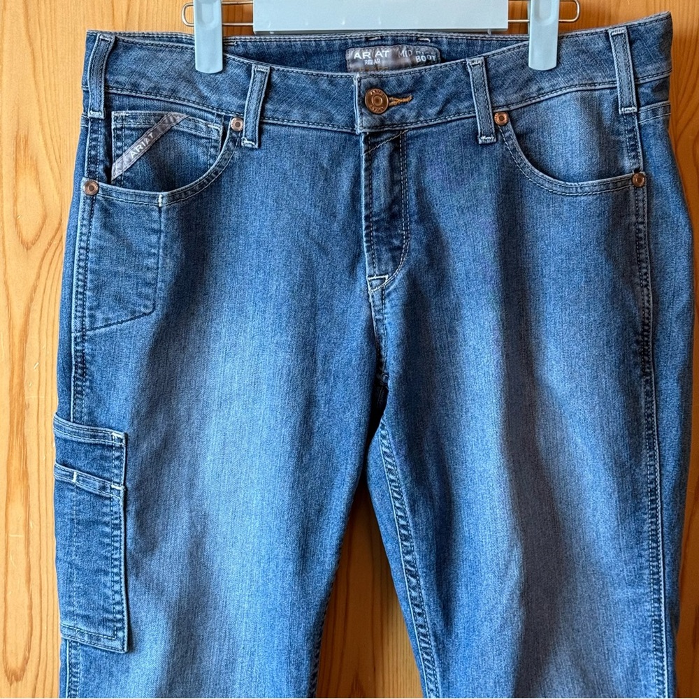 Ariat Rebar Mens Denim Jeans Mid Rise Boot Cut Workwear 31R Utility Pocket 32x30 - Picture 3 of 15